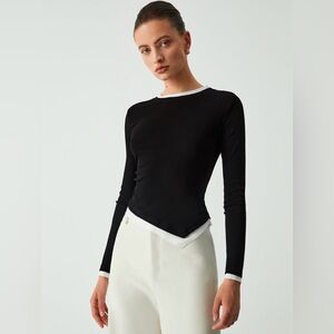 Commense Black and White Long Sleeve Top